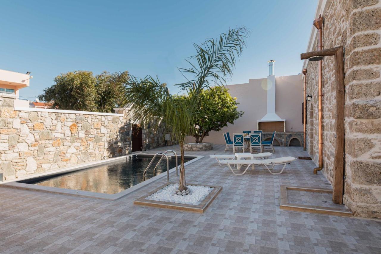 Villa Anaflo Haraki Exterior photo